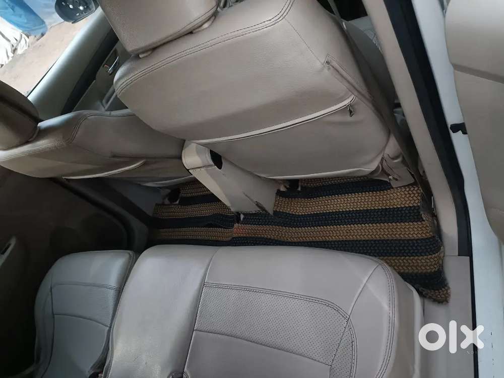 Ertiga Vxi Petrol