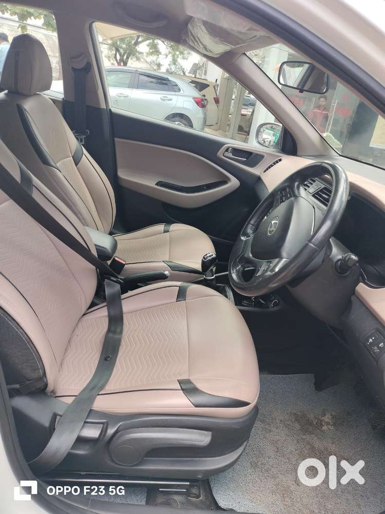 Hyundai I20 1.4 Asta (o) Crdi, 2017, Diesel