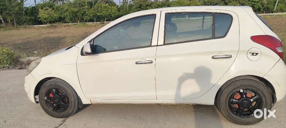 Hyundai I20 Sportz 2011