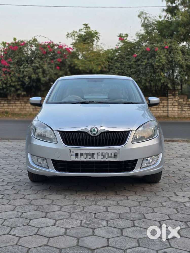 Skoda Rapid Elegance 1.6 Tdi Cr Manual, 2012, Diesel