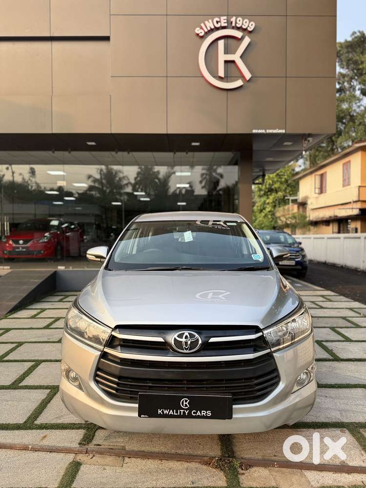 Toyota Innova Crysta 2.8 Gx At 7 Str, 2017, Diesel