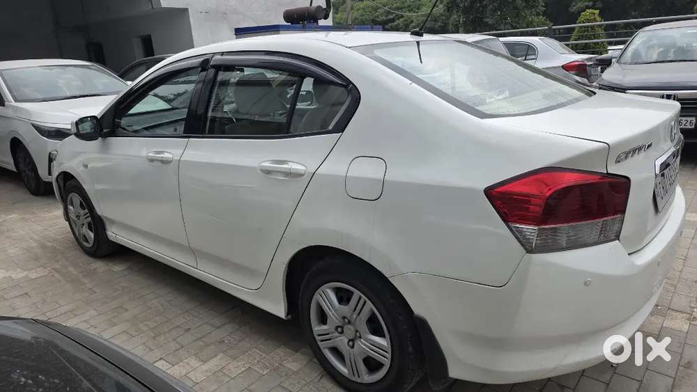 Honda City Petrol Mt 2010