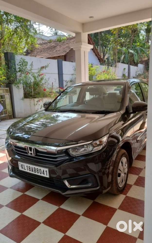 Nri Driven Honda Amaze 2022 Petrol