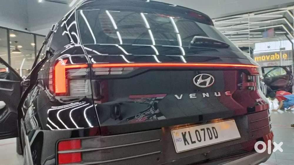 Hyundai Venue Turbo Dct 2024