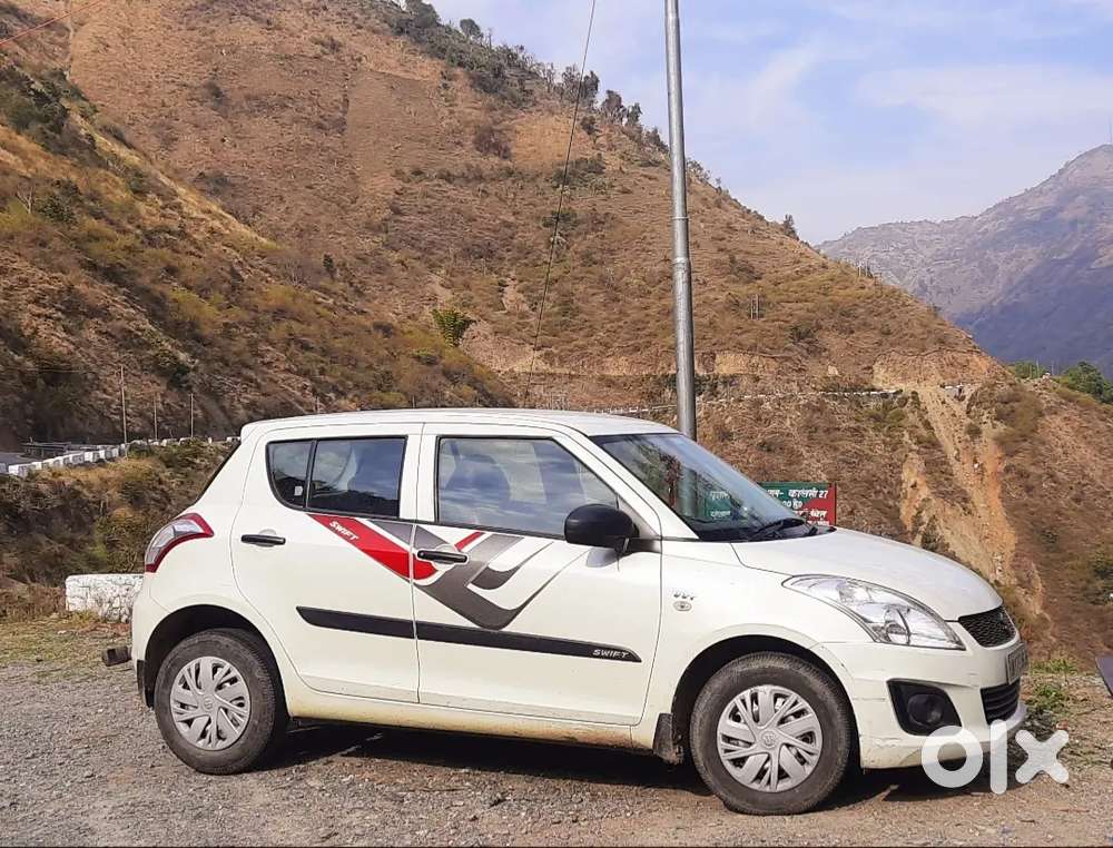 Maruti Suzuki Swift 2017 Petrol 64000 Km Driven