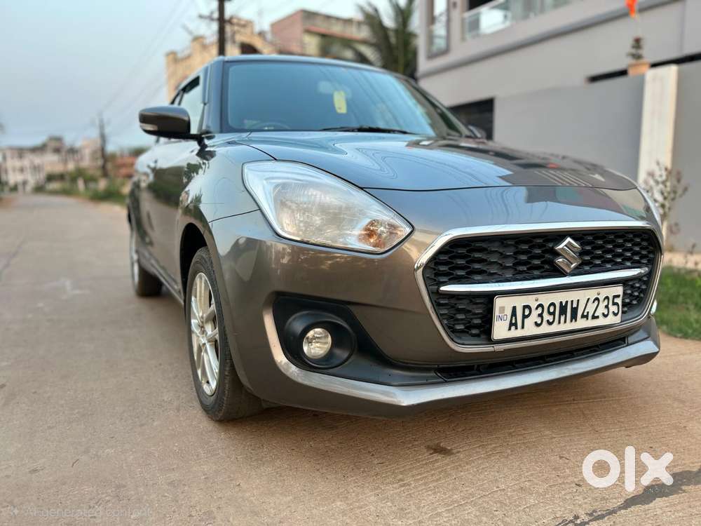 Maruti Suzuki Swift 1.3 Zxi, 2022, Petrol