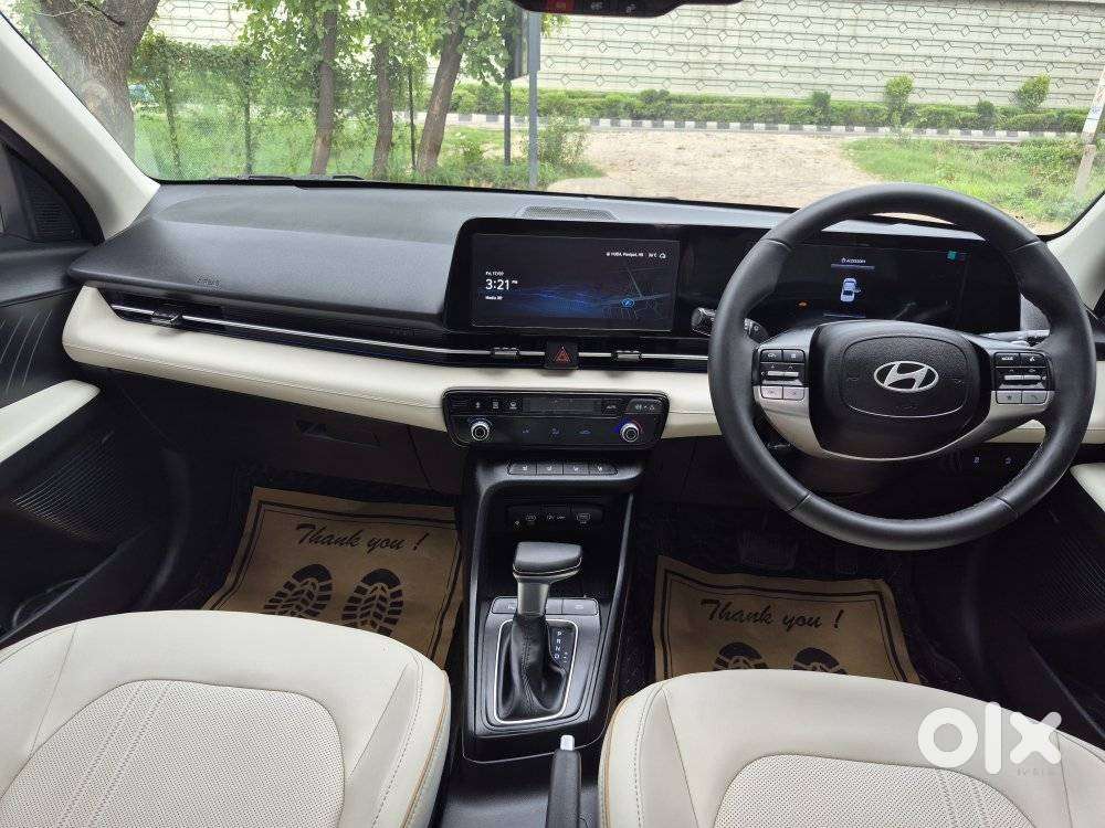 Hyundai Verna 1.5 Sx (o) Vtvt Ivt, 2023, Petrol
