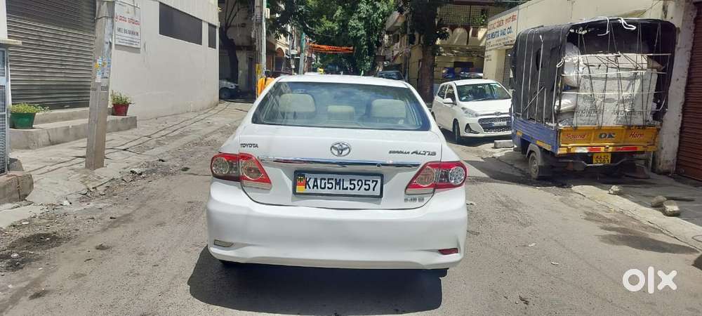 Toyota Corolla Altis 1.8 J, 2012, Diesel