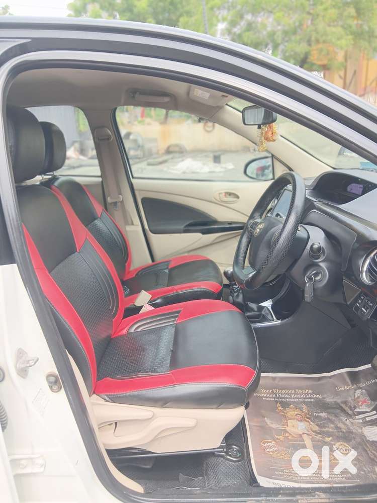 Toyota Etios Liva Vxd Dual Tone, 2018, Diesel