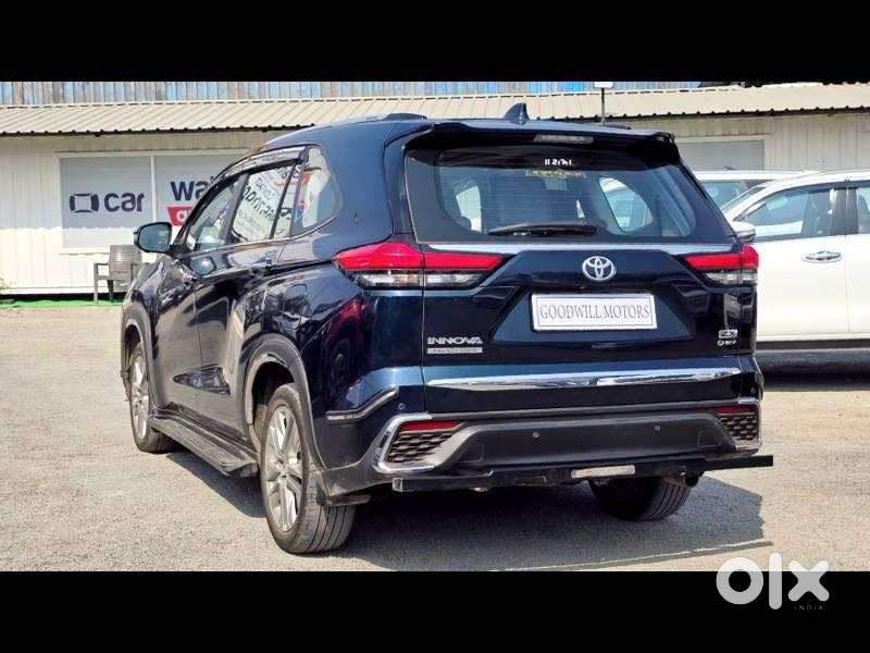 Toyota Innova Hycross 2.0 Zx (o) Hybrid 7 Str, 2025, Cng & Hybrids