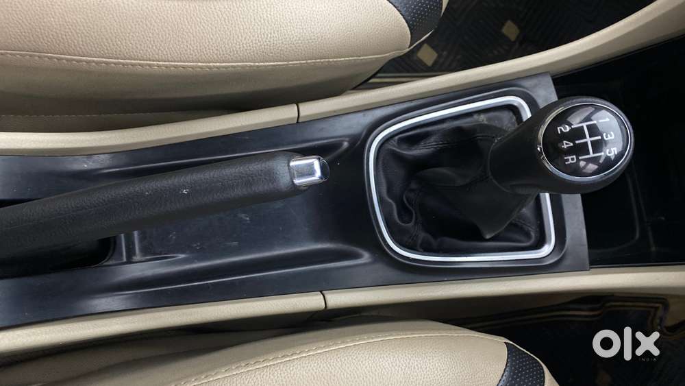 Maruti Suzuki Ciaz 2014-2017 Zxi, 2015, Petrol