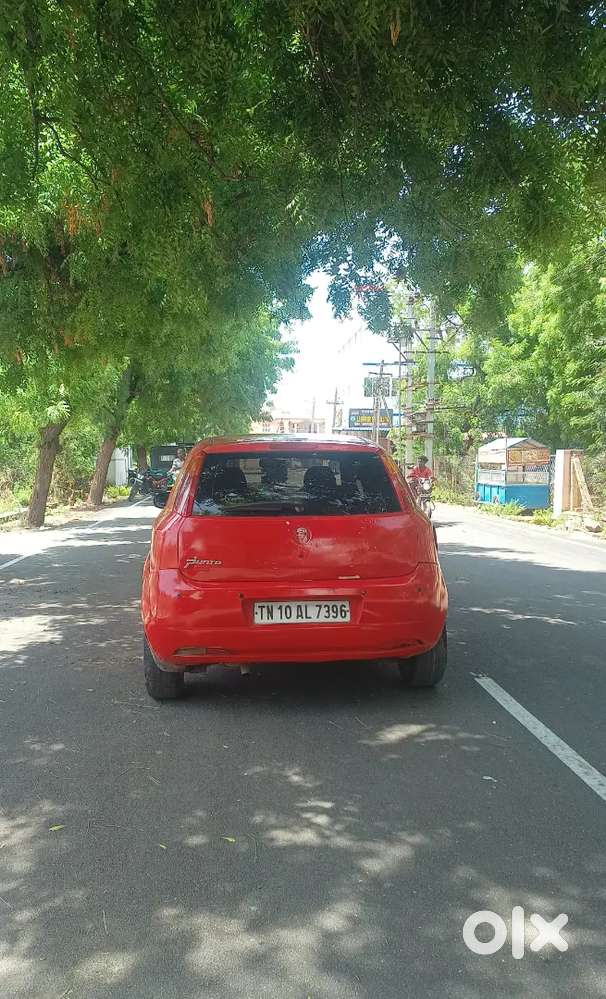 Fiat Grande Punto 2013 Diesel 12000 Km Driven