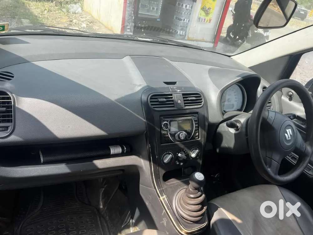Maruti Ritz Lxi 2012