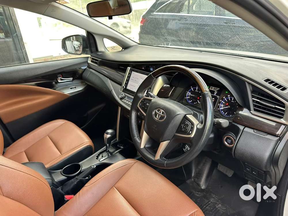 2022 Toyota Innova Crysta Diesel Zx 2.4at