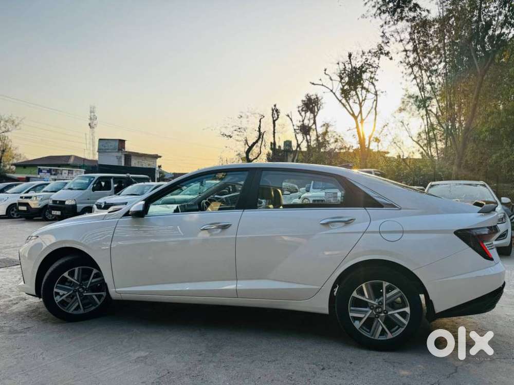 Hyundai Verna 1.5 Mpi Mt Sx (o), 2025, Petrol