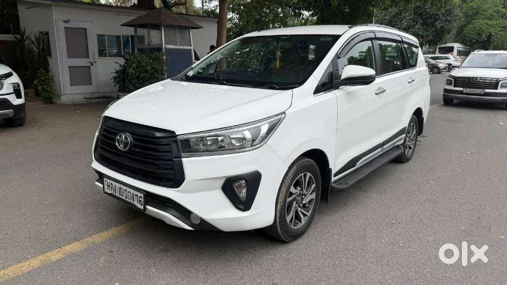 Toyota Innova Crysta 2.7 Gx Limited Edition At 8 Str, 2023, Diesel