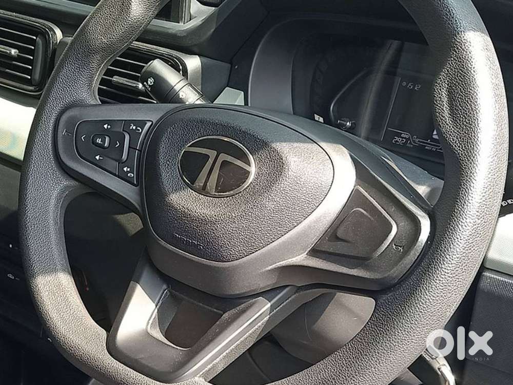 Tata Punch Adventure, 2025, Petrol