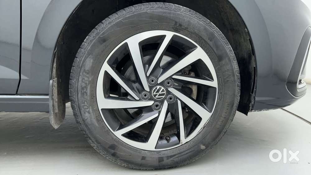 Volkswagen Virtus 1.0 Topline Tsi At, 2023, Petrol