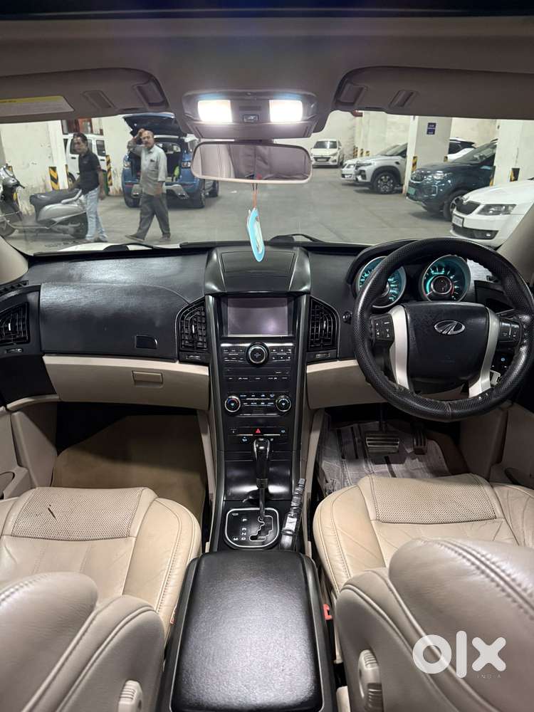 Mahindra Xuv500 2.2 W10 Sportz Edition At, 2016, Diesel