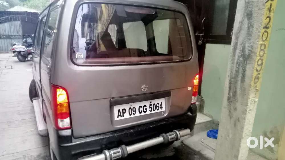 Maruti Suzuki Eeco 7 2011