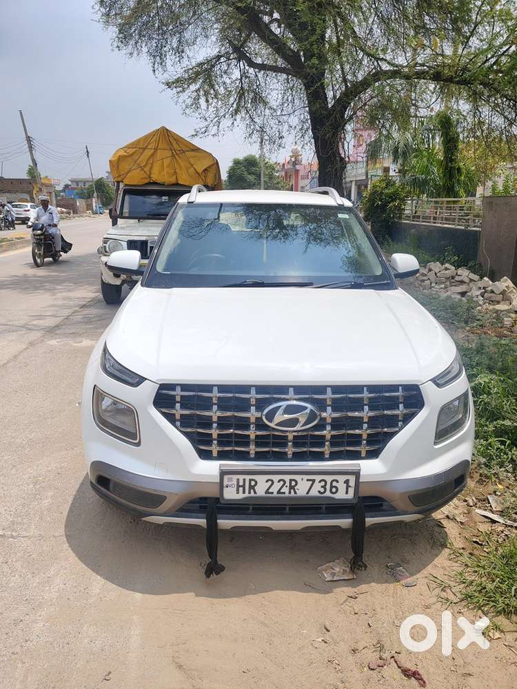 Hyundai Venue Diesel 2020