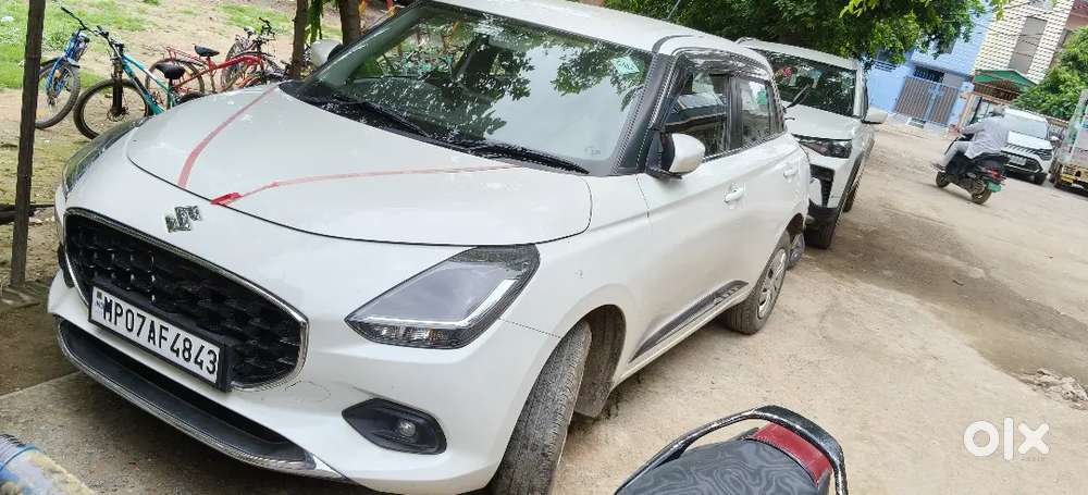Maruti Suzuki Swift Vxi 15/10/2025