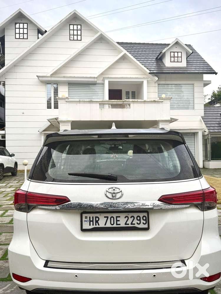 Only 55000 Kilometers Dual Tone Toyota Fortuner Diesel 2018