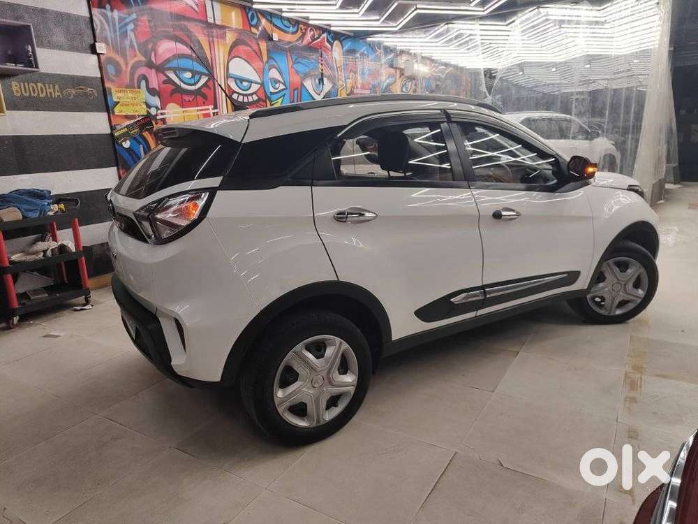 Tata Nexon 1.5 Revotorq Xm (s), 2022, Diesel