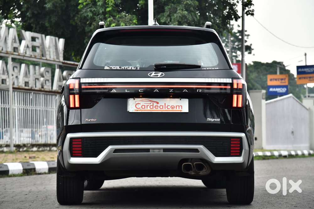 Hyundai Alcazar Signature 1.5 Petrol Dct 7str Knight, 2025, Petrol