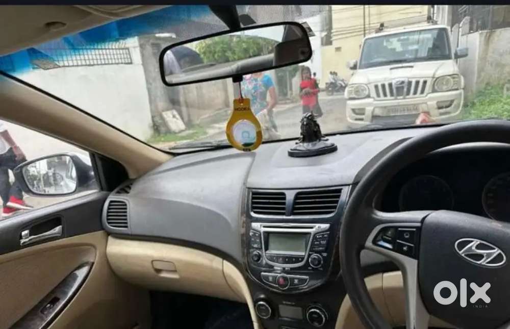 Hyundai Verna 2012 Petrol Well Maintained