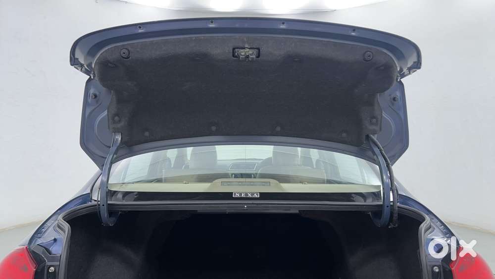 Maruti Suzuki Ciaz 1.5 Alpha Shvs Amt, 2018, Petrol