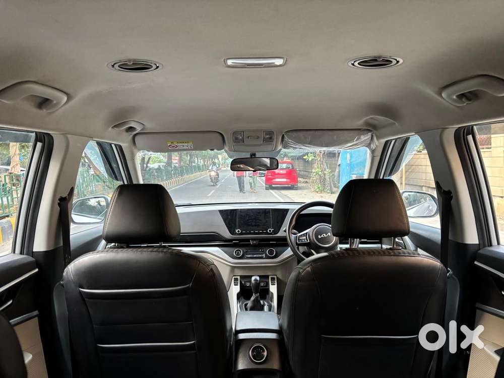 Kia Carens 1.4 Premium Turbo 7 Str, 2022, Petrol
