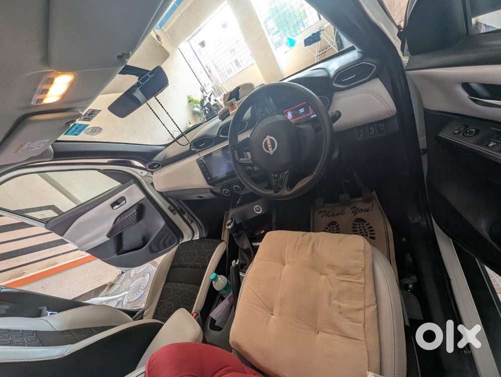 2024 Nissan Magnite Petrol Manual 28000 km