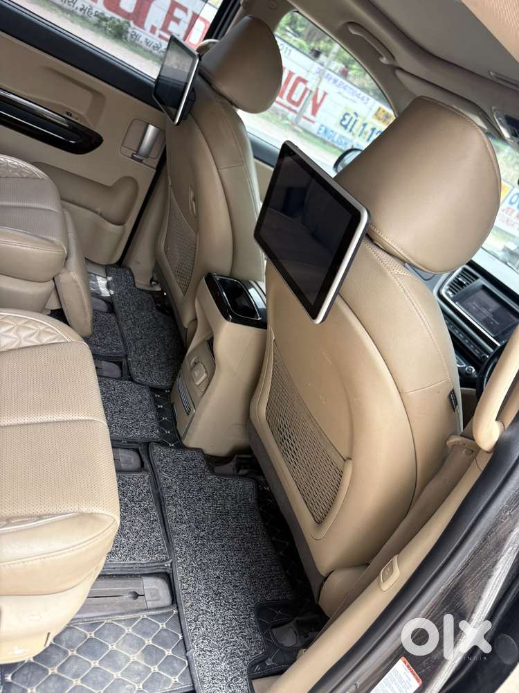 Kia Carnival Limousine Plus 7 Str, 2023, Diesel