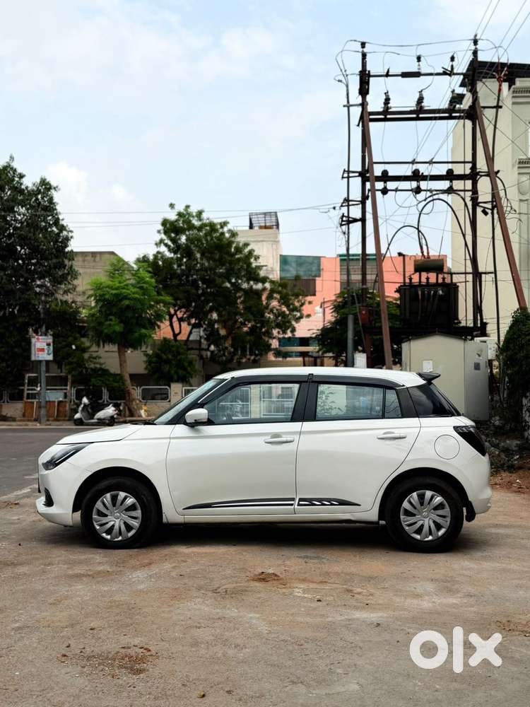 Maruti Suzuki Swift 1.2 Vxi (o), 2025, Cng & Hybrids