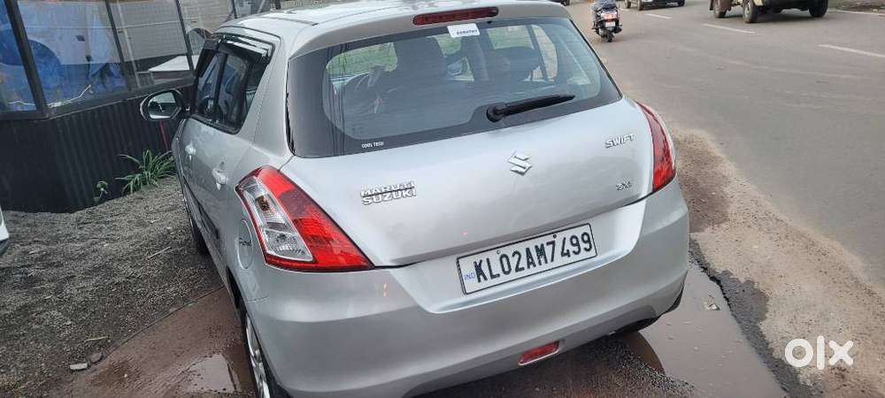 Maruti Suzuki Swift Vvt Zxi, 2013, Petrol