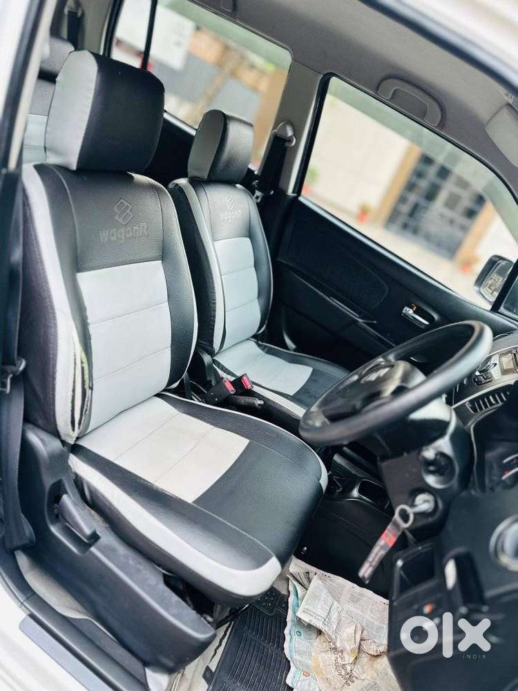 Maruti Suzuki Stingray Vxi, 2014, Petrol