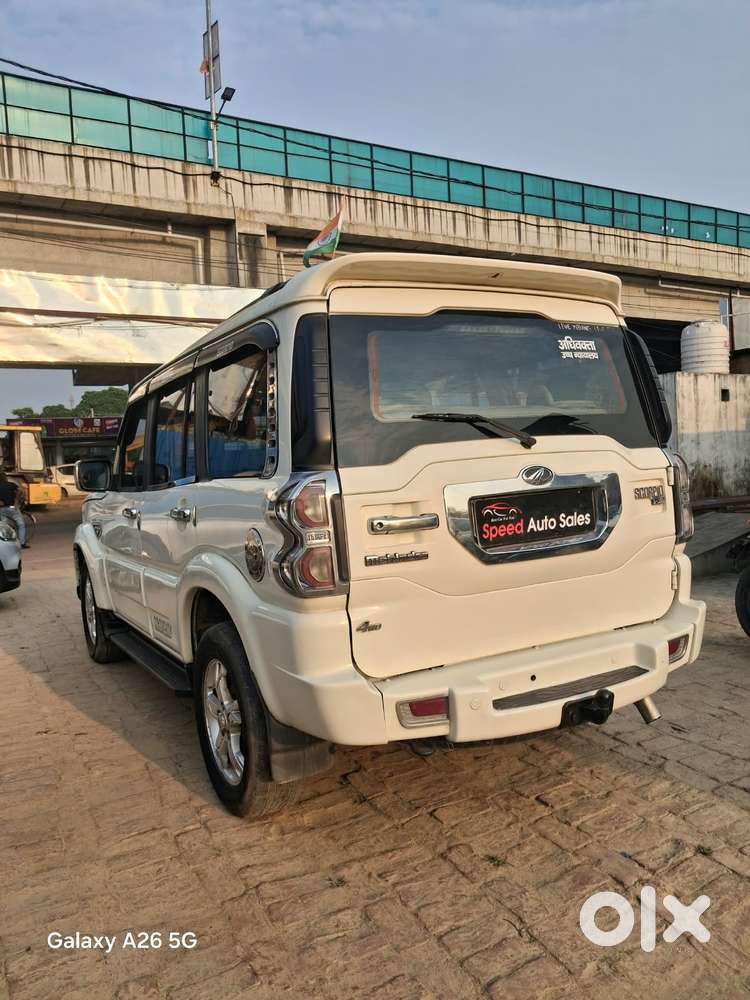 Mahindra Scorpio S4 4wd, 2016, Diesel