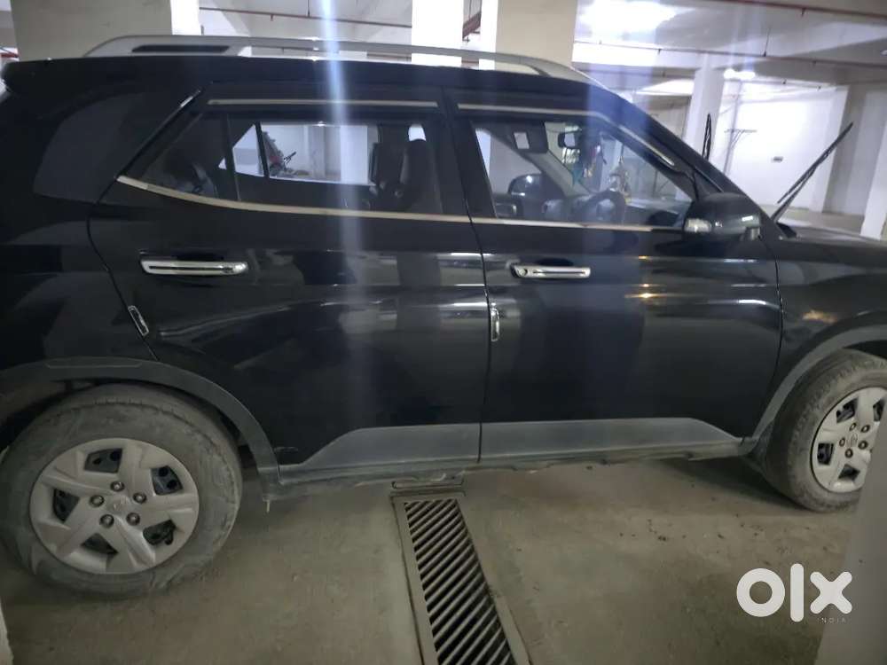 Hyundai Venue 1.2 S Petrol Manual 2023