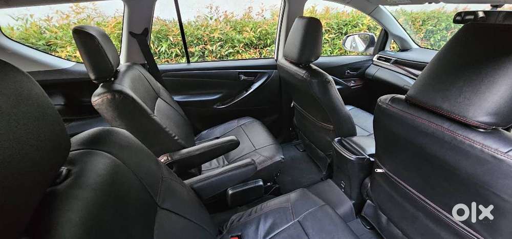 Toyota Innova Crysta [2020-ongoing] 2.4 Gx At 7 Str, 2021, Diesel