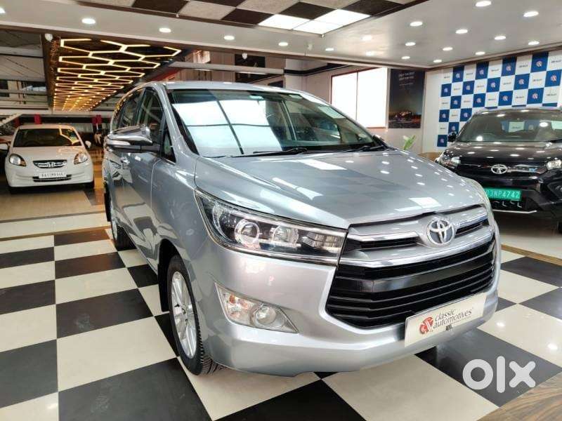Toyota Innova Crysta 2.4 V, 2017, Diesel