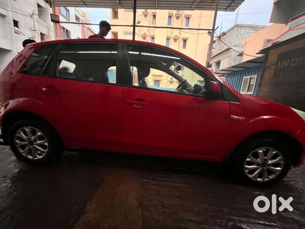 A Great Condition Ford Figo 1.2 Titanium 2013