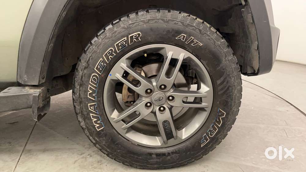 Mahindra Thar Lx Hard Top Petrol Mt 4wd, 2022, Petrol
