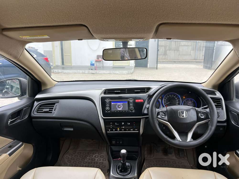 Honda City 1.5 V 5th Gen I-vtec Mt, 2015, Petrol