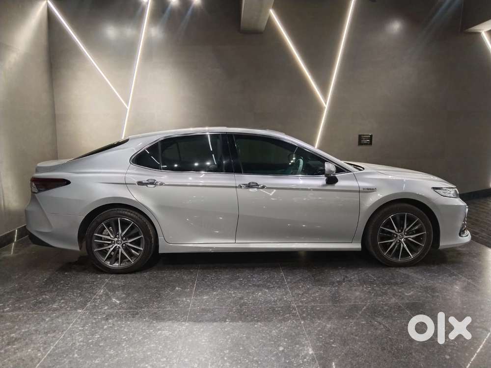 Toyota Camry 2.5 Hybrid, 2024, Petrol