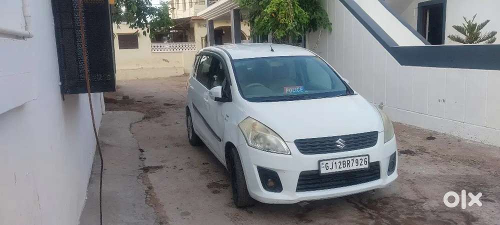 Maruti Suzuki Ertiga 2013 Petrol 122890 Km Driven