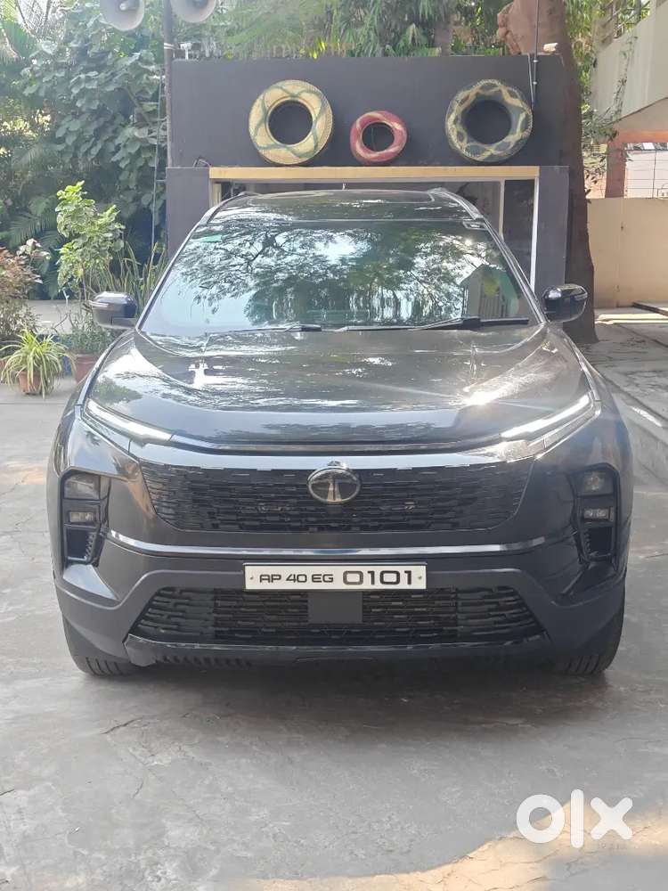 Tata Safari 2024 Facelift Pure Plus S Dark Edition At