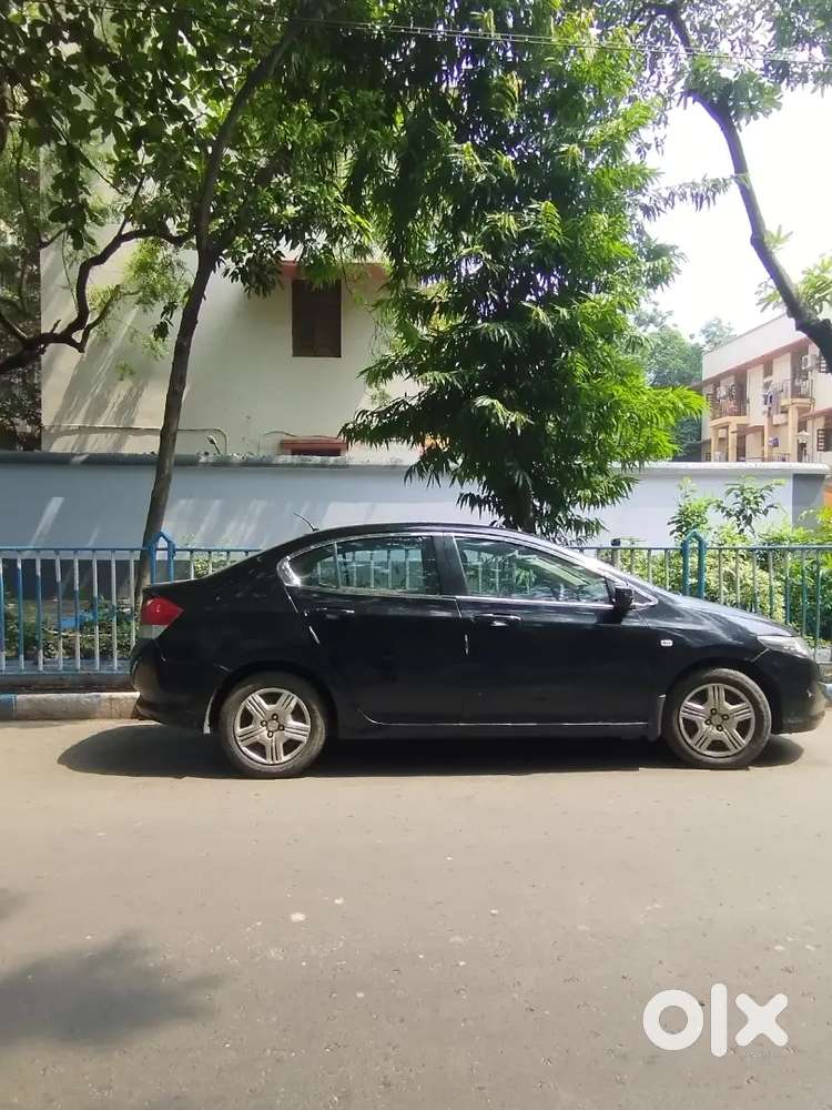 New Condition Car.