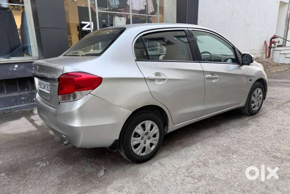 Honda Amaze, 2016, Diesel