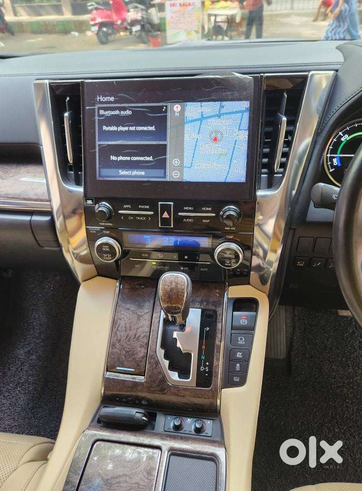 Toyota Vellfire 2.5 Executive Lounge, 2020, Petrol